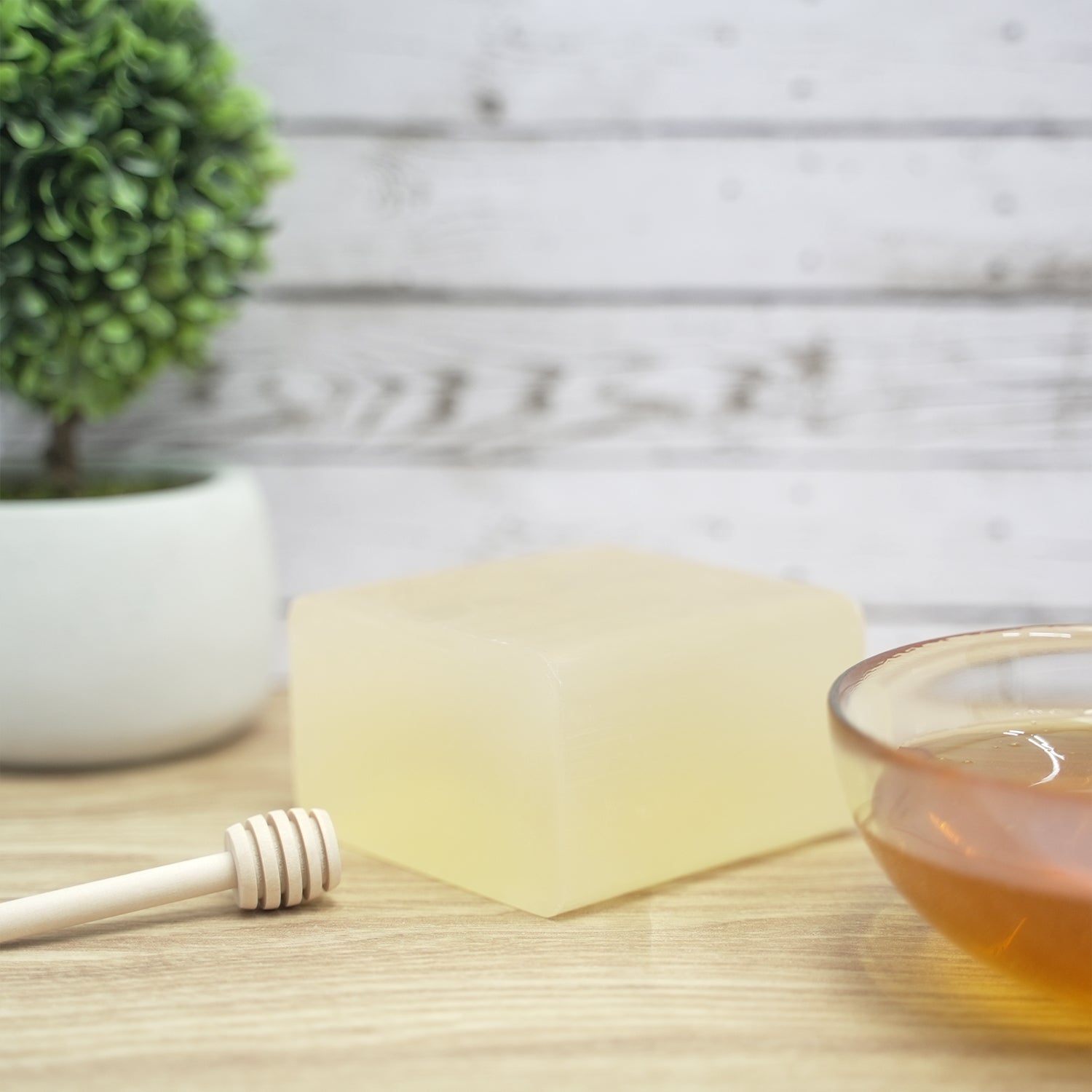 Honey Melt and Pour Soap — The Essential Oil Company